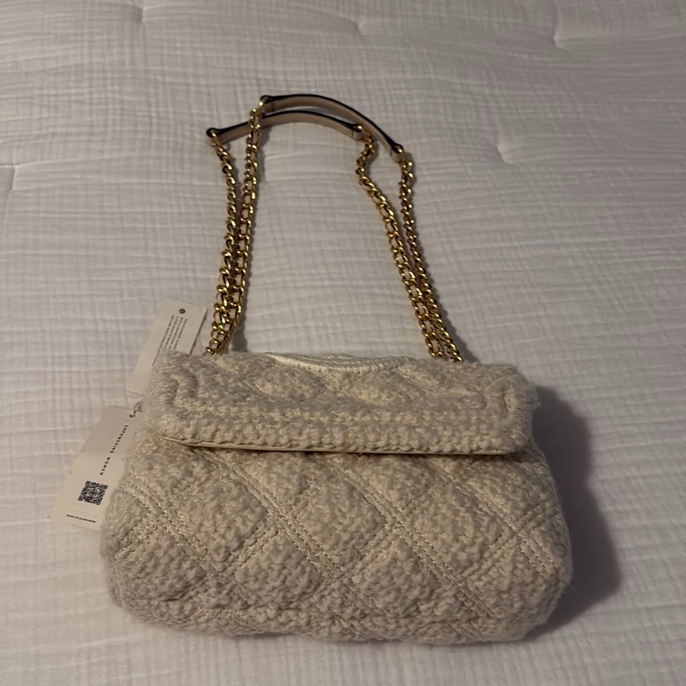 Tory Burch Cream Shoulder Bag with Gold Chain - Picture 6 of 7